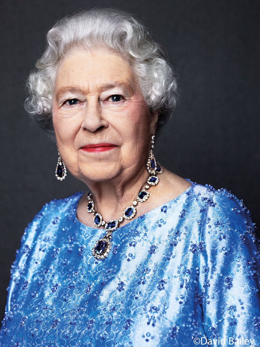 Queen Elisabeth  nackt