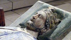 Church of Fontevraud Abbey Richard I effigy